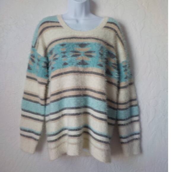 Xhilaration Fluffy Ivory Teal Striped Pullover Sweater Women Large Western Boho - Picture 7 of 7